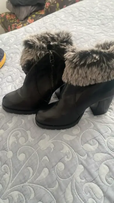 Botines nuevo 22cm cuero Vía Uno,  negro con piel - miniatura 6