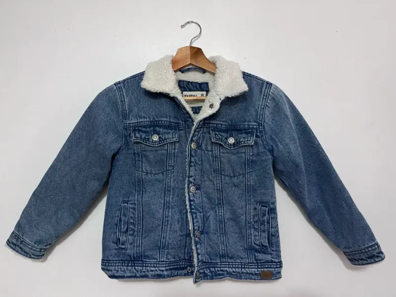 Chaqueta de mezclilla con forro de chiporro - 1