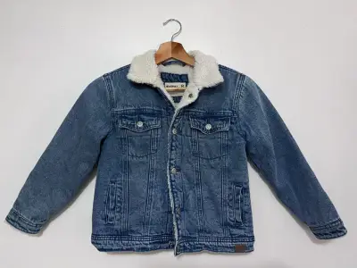 Chaqueta de mezclilla con forro de chiporro - miniatura 1
