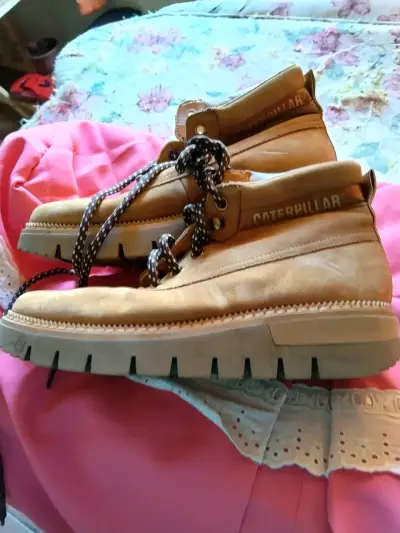 Botas Caterpillar Flex con tecnología FlexFWD - miniatura 1