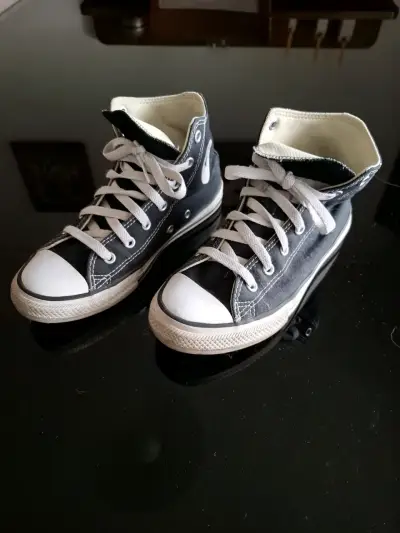 Zapatillas Converse Chuck Taylor negras - miniatura 1
