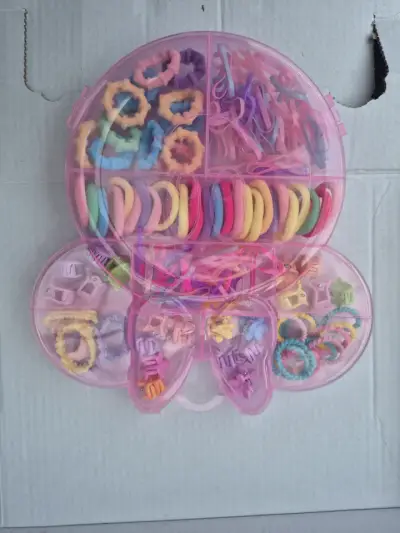 Set de Accesorios para el Cabello en Caja Mariposa - miniatura 1