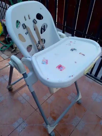 Silla de comer para bebé con bandeja ajustable - miniatura 3