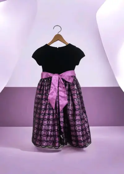 Vestido de fiesta para niña talla 6 años - miniatura 2