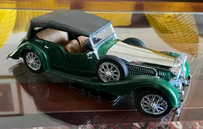1938 Alvis 4.3 Litre franklin mint 1:24 - miniatura 1
