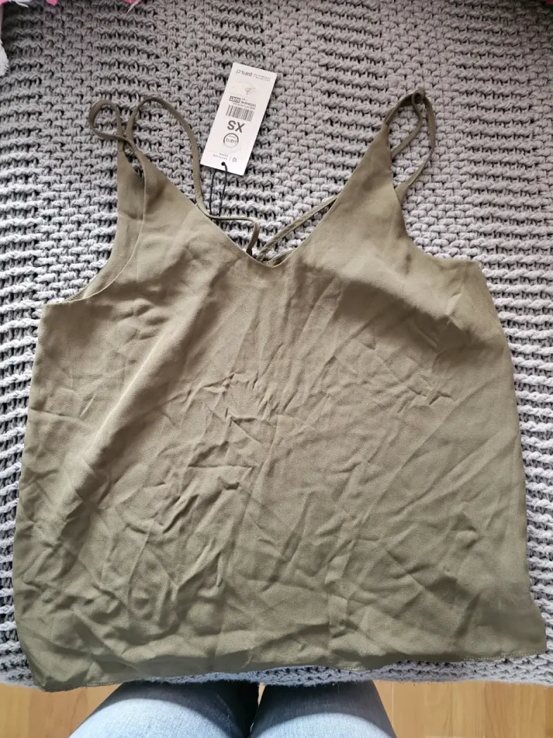 Polera sin mangas verde oliva alaniz XS - 2