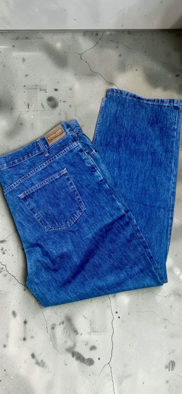 Jeans Kirkland Signature azul talla 56 - 1