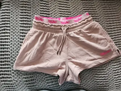 Shorts de mujer rosados con cintura elástica - miniatura 2