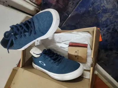 Zapatillas deportivas Oakley azul unisex - miniatura 1