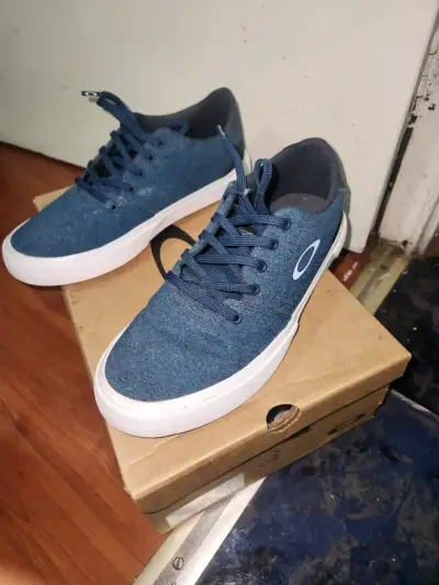 Zapatillas deportivas Oakley azul unisex - miniatura 3