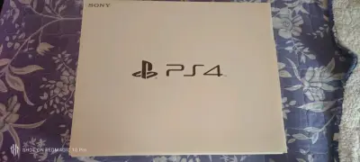 Consola PS4 Sony 1TB con juegos y accesorios - miniatura 1
