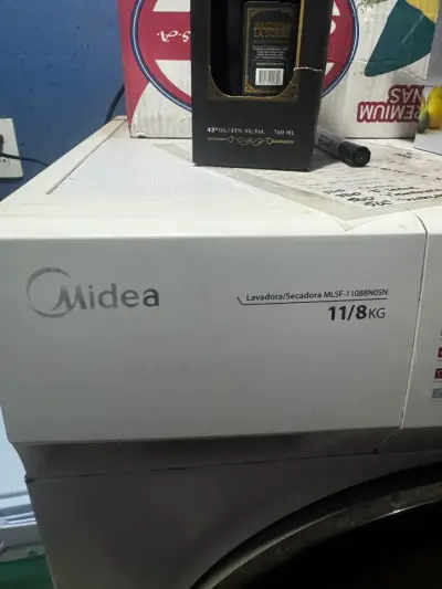 Lavadora-Secadora Frontal Midea 11/8 kg - miniatura 4