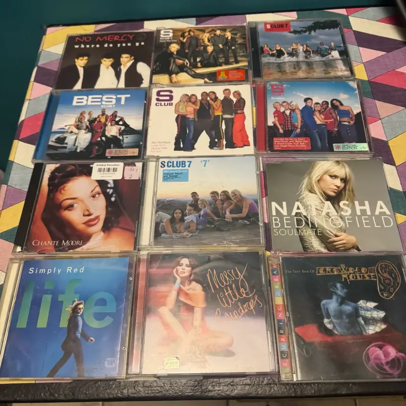 CDs de música pop y rock 5.000 C/U - 1