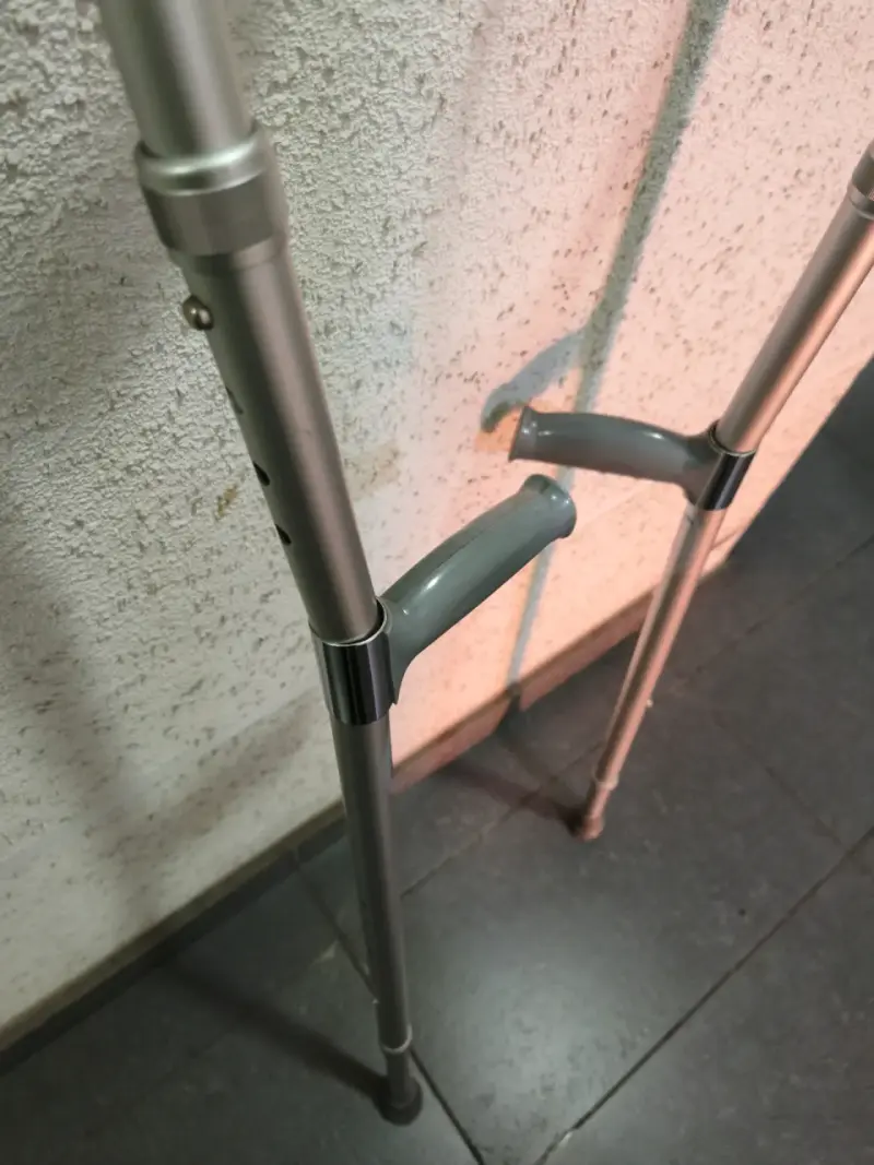 Muletas de aluminio ajustables para adultos - 2