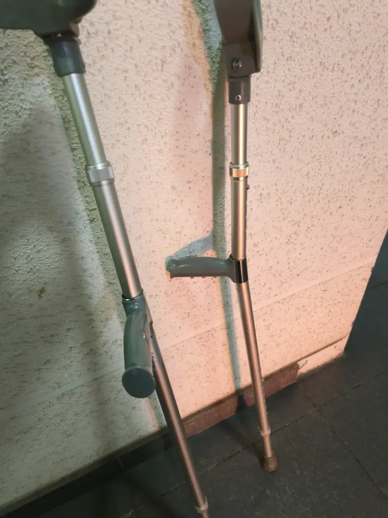 Muletas de aluminio ajustables para adultos - 3