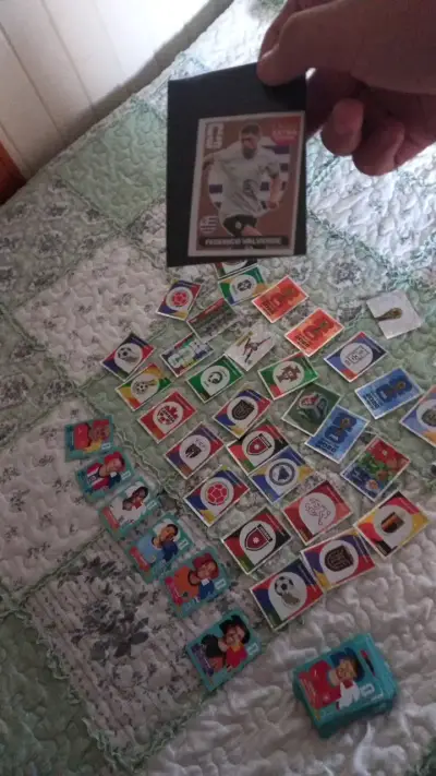 Colección de láminas FIFA World Cup 2022 - miniatura 2