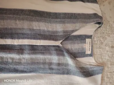 Camisa de mujer en colores vibrantes - miniatura 6