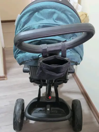 Triciclo para niños Bebesit conmanilla desmontable - miniatura 3