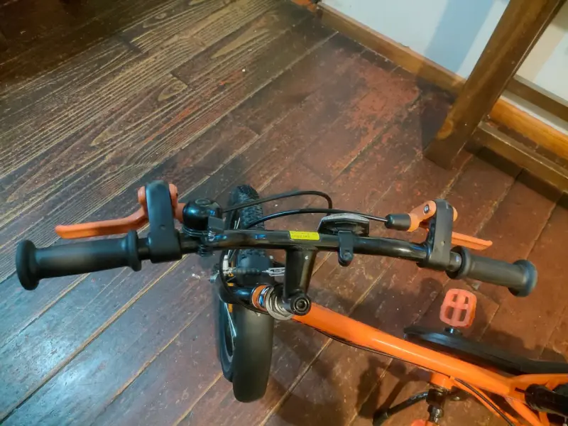 Bicicleta infantil naranja Btwin - 4