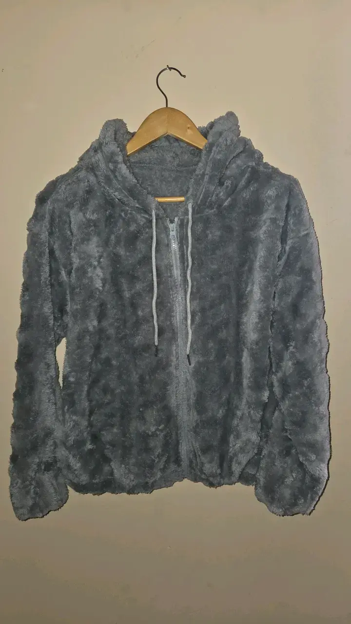 Chaqueta de felpa gris con capucha - 2