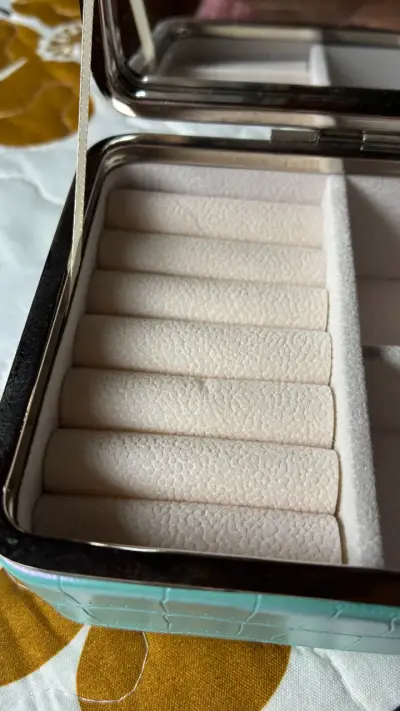 Caja organizadora de joyas color turquesa - miniatura 3