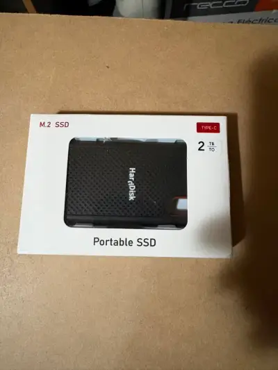 Disco Duro Externo SSD 1.9TB USB-C - miniatura 3