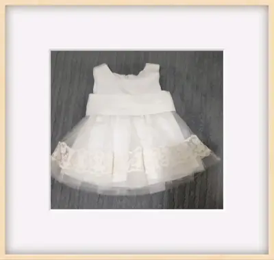 Vestido de bebe raso opaco con tul bordado - miniatura 2