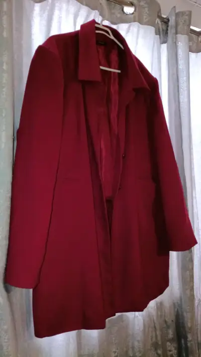 Abrigo rojo elegante para mujer Suburbia - miniatura 1