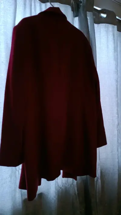 Abrigo rojo elegante para mujer Suburbia - miniatura 3