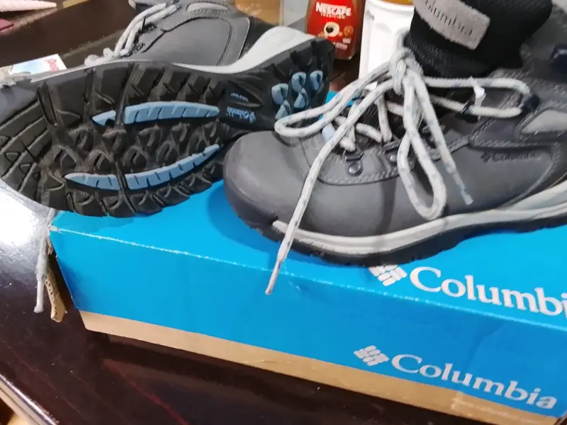 Botas de montaña Columbia gris para hombre - 4