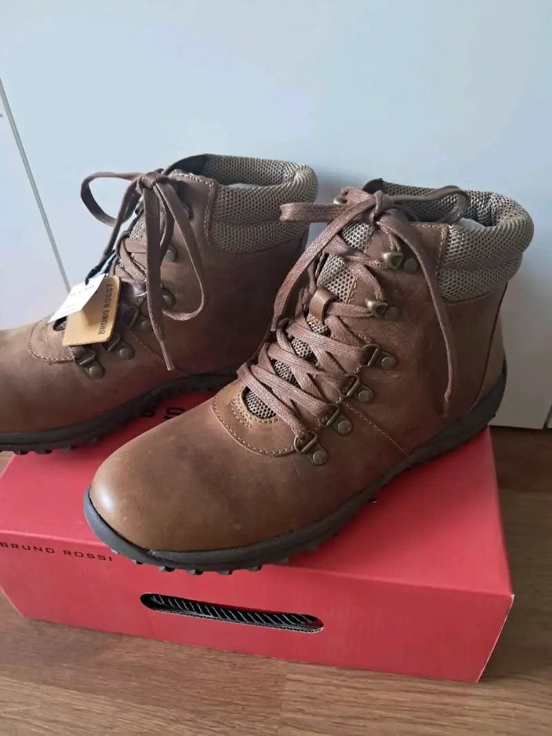 Botas de montaña marrones Bruno Rossi para hombre