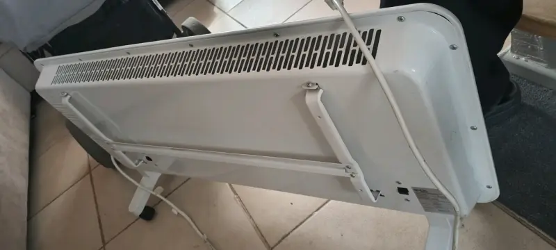 Calefactor eléctrico Ursus Trotter UTMC-20 WiFi - 2