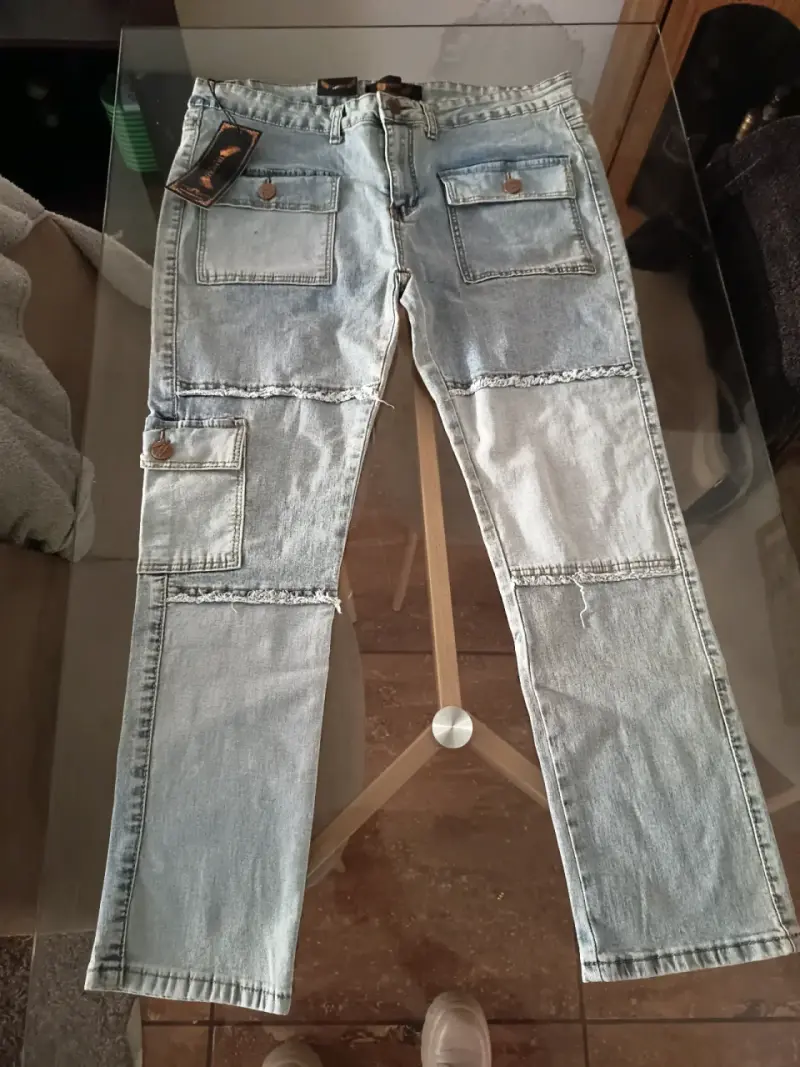 Jeans de mezclilla con diseño rasgado para mujer - 2