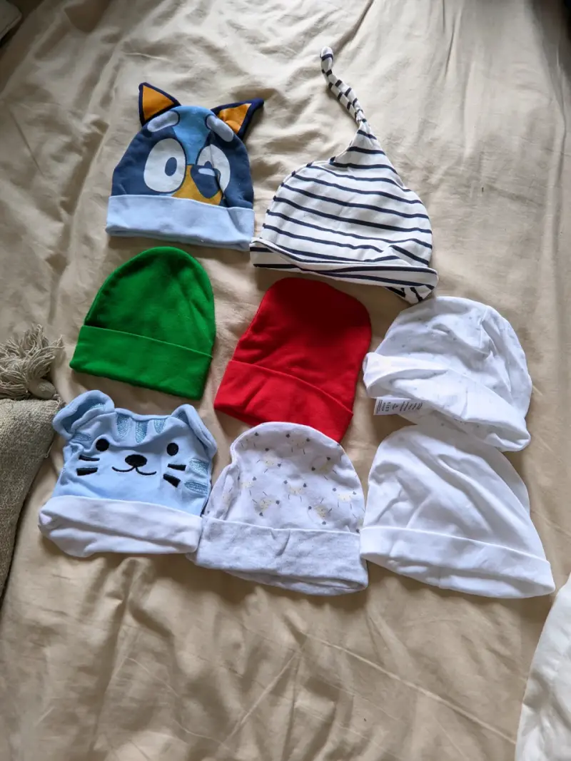 Set de gorros para bebé (RN) en varios diseños - 5