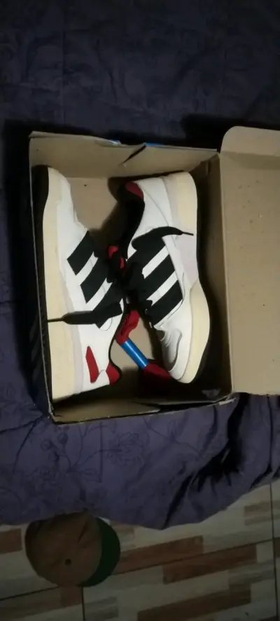 Zapatillas Adidas fórum 2000 - miniatura 2