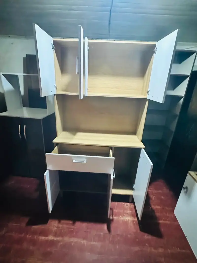 Mueble de cocina con alacena y cajones - 2