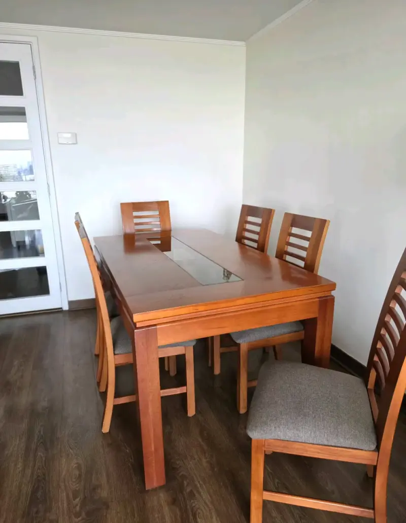 Juego de comedor de madera con vidrio para 6 pax - 1