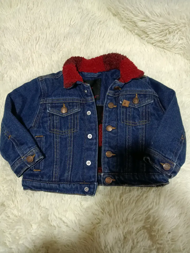 Chaqueta de mezclilla con chiporro - 1
