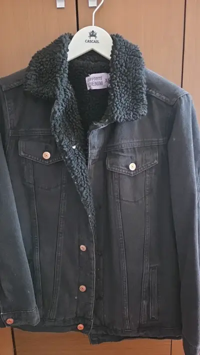 Chaqueta de mezclilla negra con forro de borrego - miniatura 6