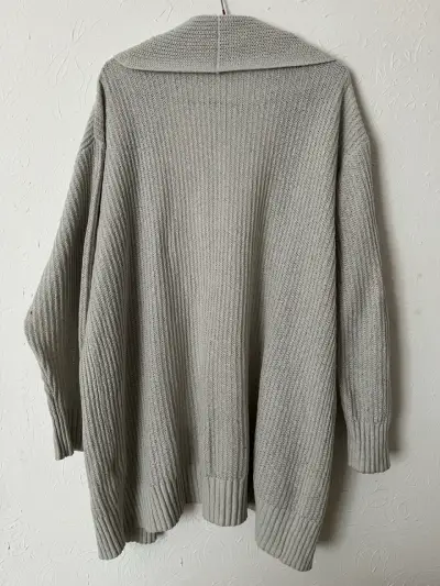 Cardigan gris American Eagle - miniatura 2