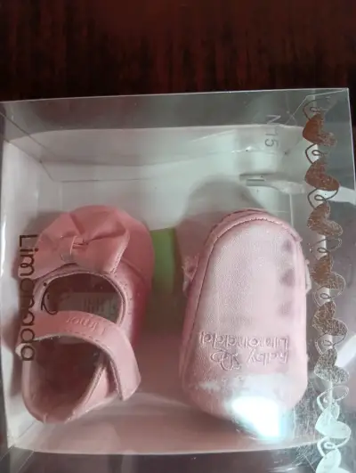 Conjunto de bebé con diseño de unicornio y oveja - miniatura 5