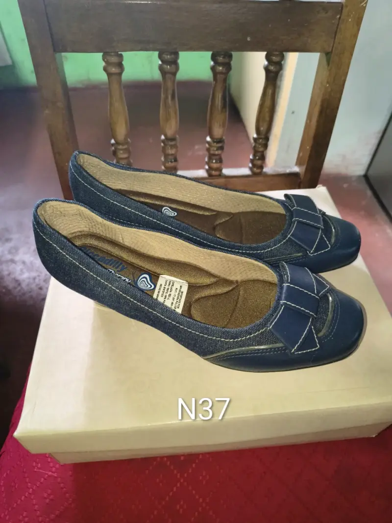 Botines de cuero, tacones y zapatos - 6