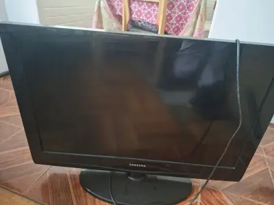 Televisor Samsung 32 pulgadas - miniatura 1