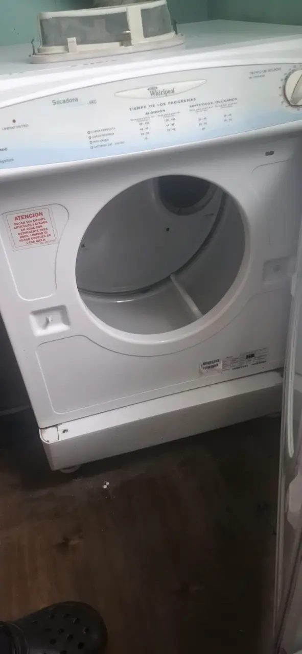 Secadora Whirlpool 6kg en buen estado - 3