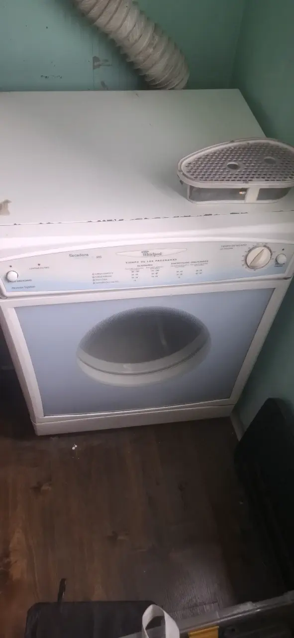 Secadora Whirlpool 6kg en buen estado - 6