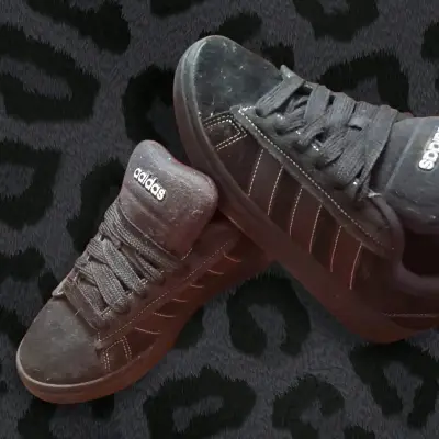 Zapatillas deportivas negras Adidas - miniatura 2