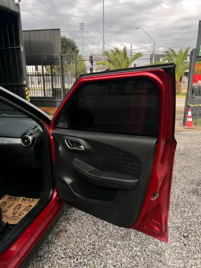 Auto MG rojo en buen estado - miniatura 4