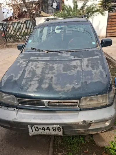 Auto para desarme año 2000 - miniatura 2