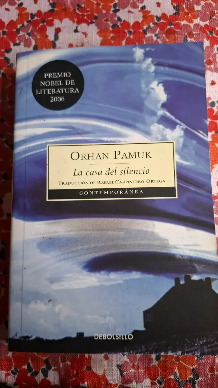 Libro 'La Casa del Silencio' de Orhan Pamuk - 1