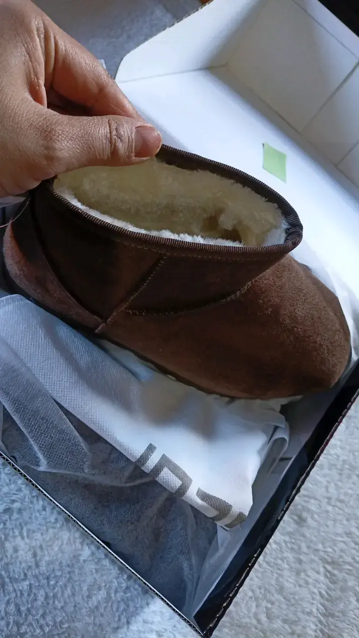 Botines de gamuza marrón con forro cálido - 1